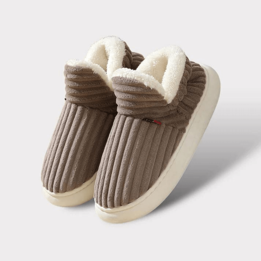 LYSSA™ - Chaussons en Peluche Confortables