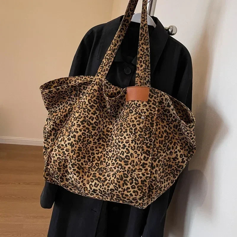 ODILE™ – Sac Tote Léopard Chic et Sans Effort